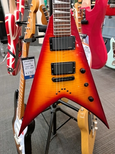 Jackson  King V KVXT, Burnt Cherry Sunburst 2